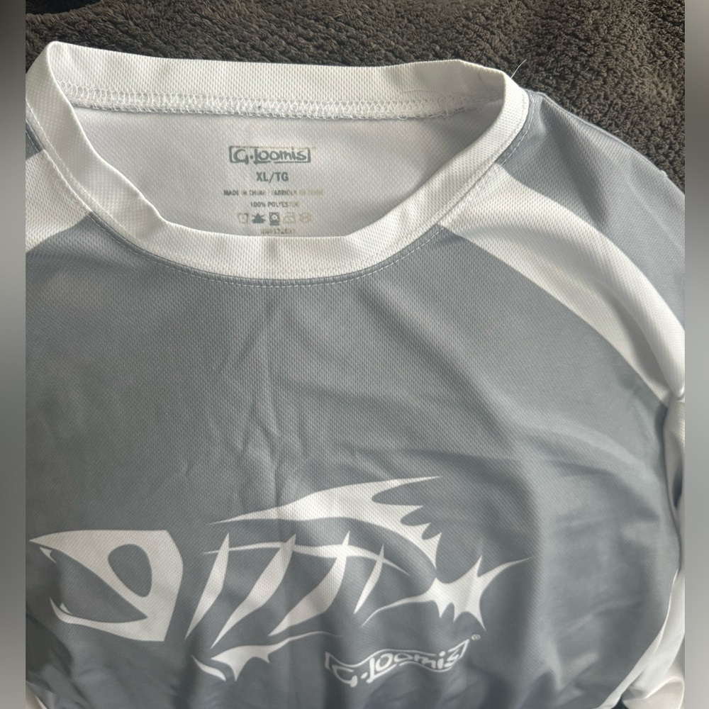 Xl long sleeve shirt great condition